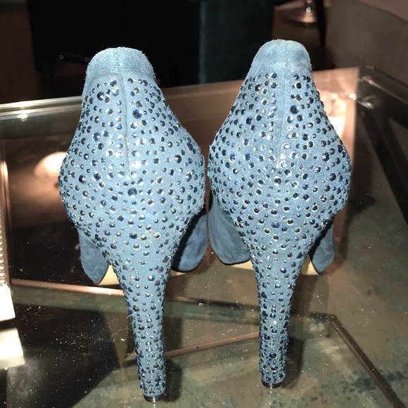Nine West Sz 8 Suede Teal Jeweled Heels - Picture 3 of 5